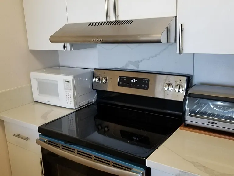 215 N King St #507 — Photo 13