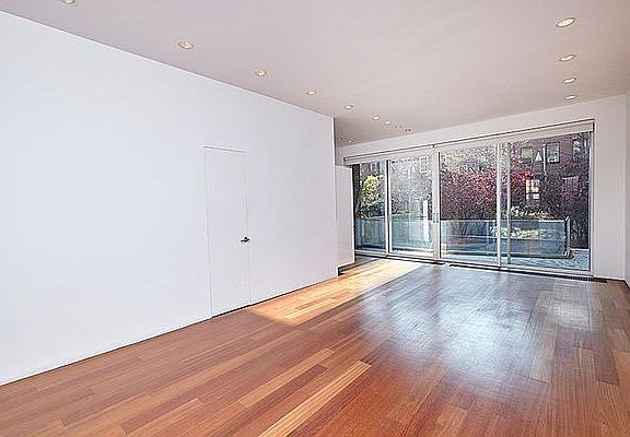 5th image of 54 King St #1