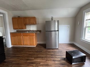 56 N 1st St #3, Meriden, CT 06451