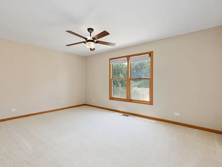 1018 Stockton Ct — Photo 34