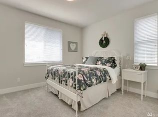 317 Field Pl SE, Renton, WA 98059