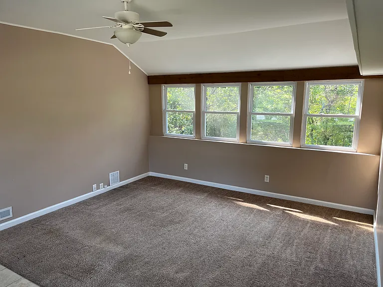 1190 Pittsburgh Rd — Photo 25