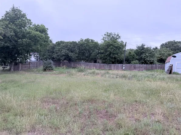 3922 Alaska Ct, Granbury, TX 76048