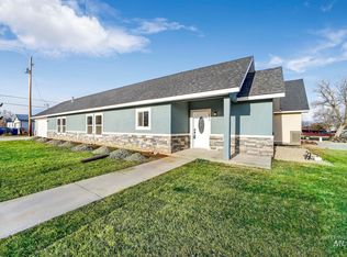 392 Russet St, Twin Falls, ID 83301
