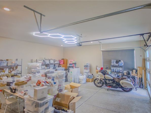 8310 W Camero Ave, Las Vegas, NV 89113