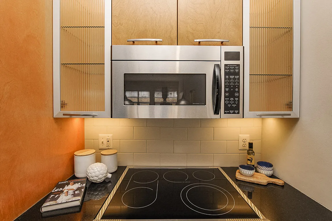 The Hudson Apartments — Photo 2