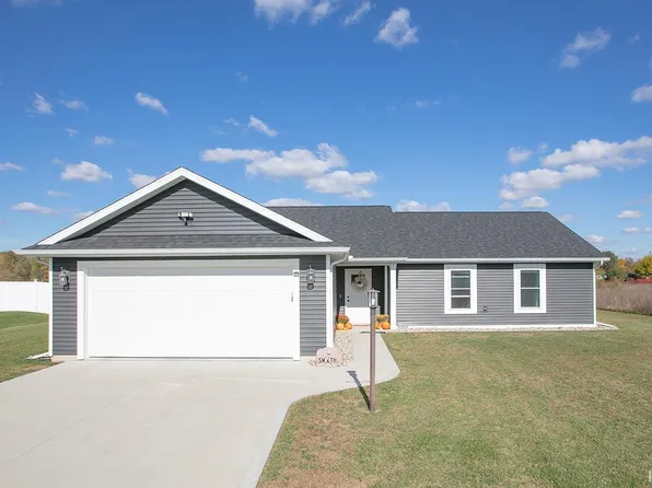 30621 Cynthia Dr, Elkhart, IN 46516