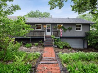 383 Council Trl, Lake In The Hills, IL 60156