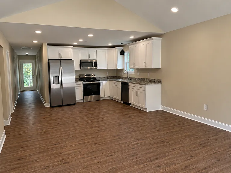 12541 Windmere Dr — Photo 6