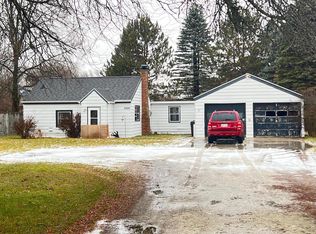 2420 45th St, Two Rivers, WI 54241