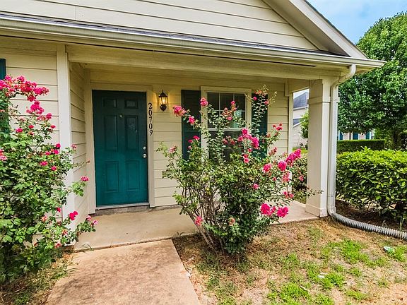 3rd image of 20709 Patriot Park Ln