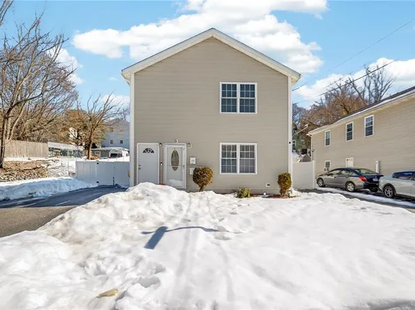 175 Russo St, Providence, RI 02904