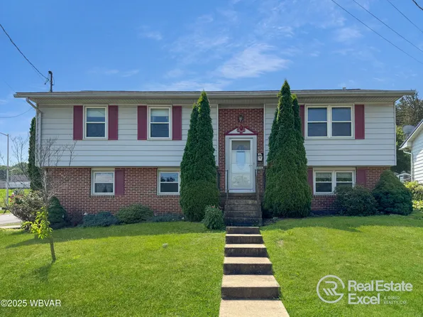 695 W Mountain Ave S, Williamsport, PA 17702