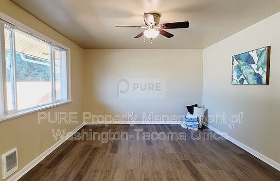 5th image of 4612 Lila Ln SW #1