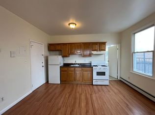 90 W 20th St #4D, Bayonne, NJ