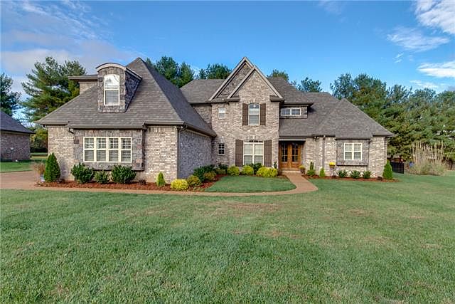 1st image of 108 Kingston Ct