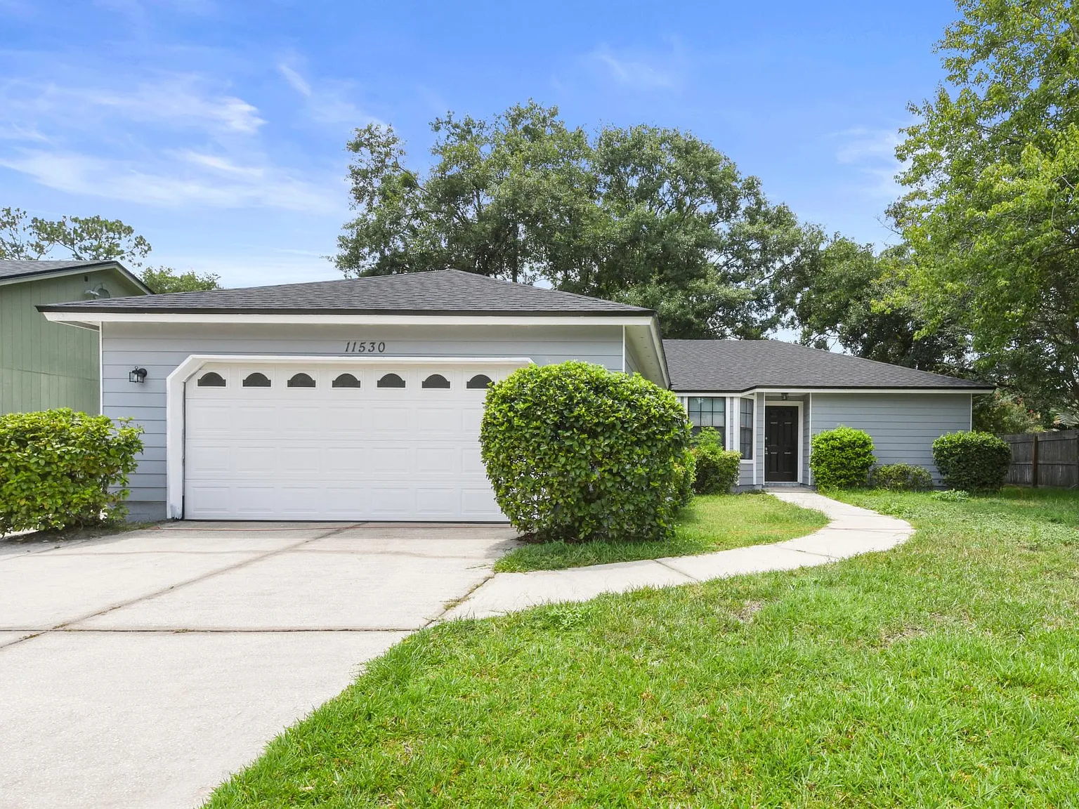 11530 Sweetwater Oaks Dr W — Photo 1