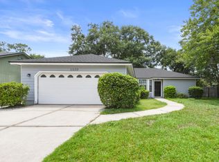 11530 Sweetwater Oaks Dr W, Jacksonville, FL 32223