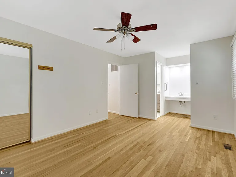 615 Kearney Ct SW — Photo 34