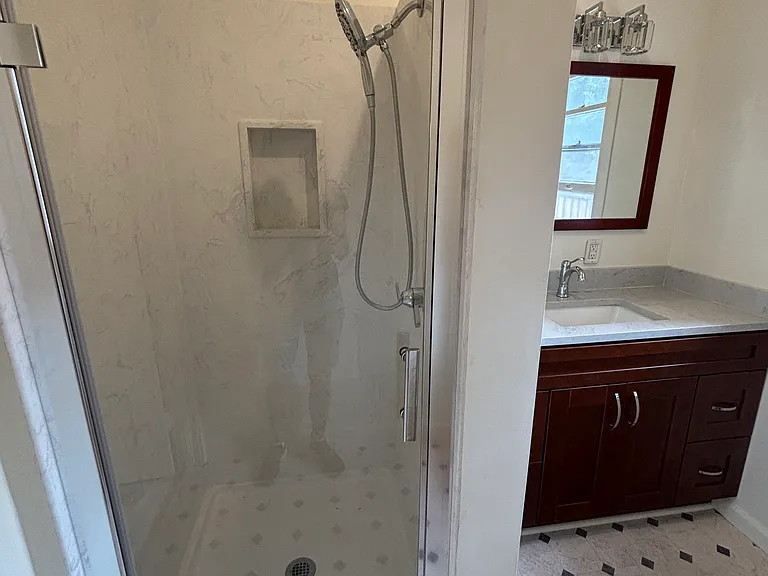 456 Everett Ave — Photo 9