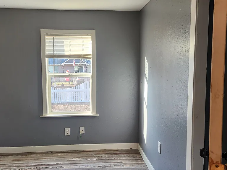 32440 N 2nd Ave — Photo 8