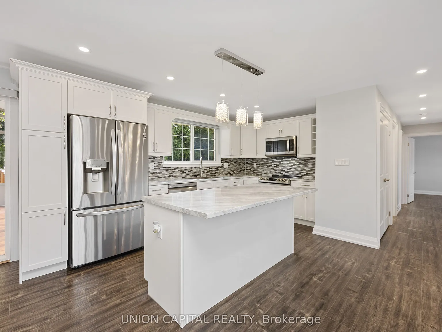 3 bed, $2,500 — Photo 3