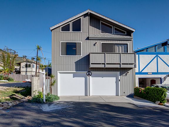 3rd image of 7078 N Sunland Ave