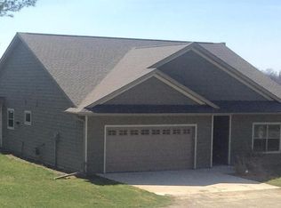 1010 Walton Rd, Fairfield, IA 52556