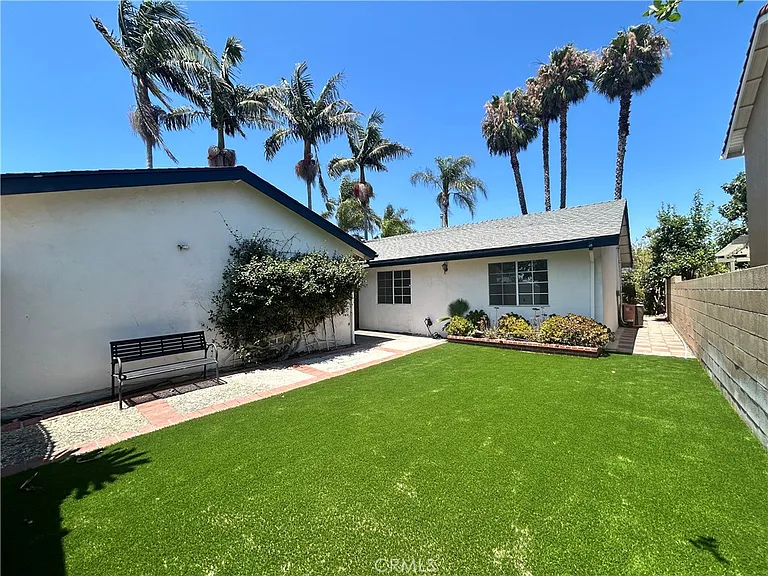 5011 Greencap Ave — Photo 2