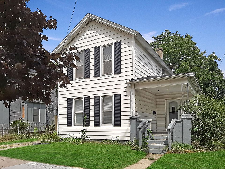 1st image of 1062 Broadway Ave NW