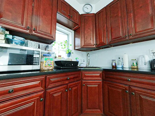 Rented by Remax Edge | media 21