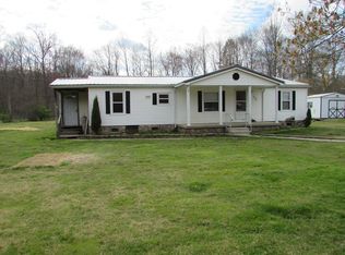 268 Butternut Dr, Glen Daniel, WV 25844