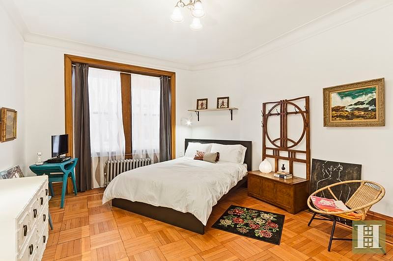 2nd image of 790 Riverside Dr APT 4F