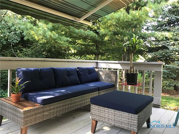 2nd image of 22616 River Chase Ln