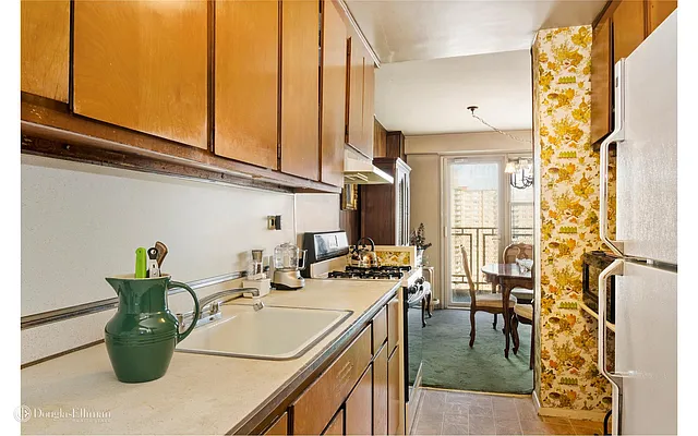 Sold by Douglas Elliman | media 4