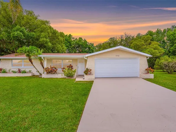 5102 Peacock Dr, Holiday, FL 34690