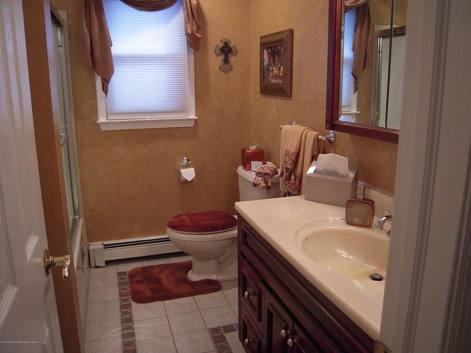 1st image of 749 Dunedin St