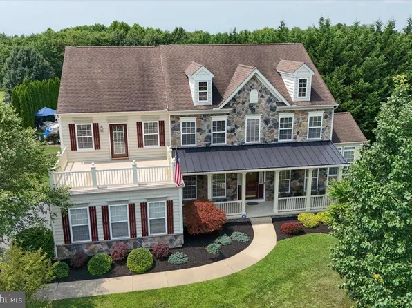 112 Canal Way, Newark, DE 19702