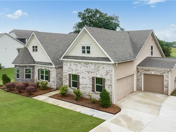 8425 Hailstone Ct, Gainesville, GA 30506