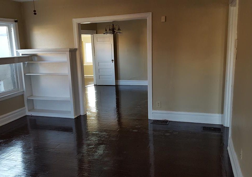 Living Room 4