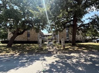 218 E Bridge St APT 7, Granbury, TX 76048