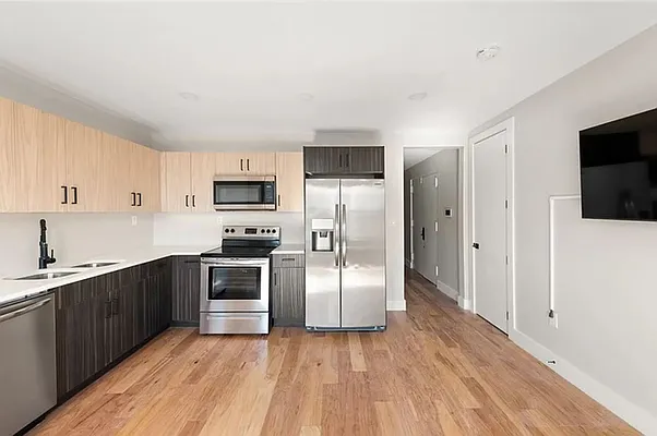 Rented by Corcoran | media 2