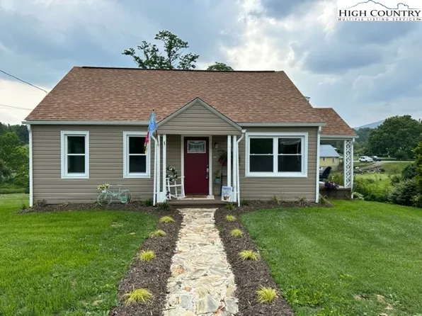 114 S Edgewood Dr., Independence, VA 24348