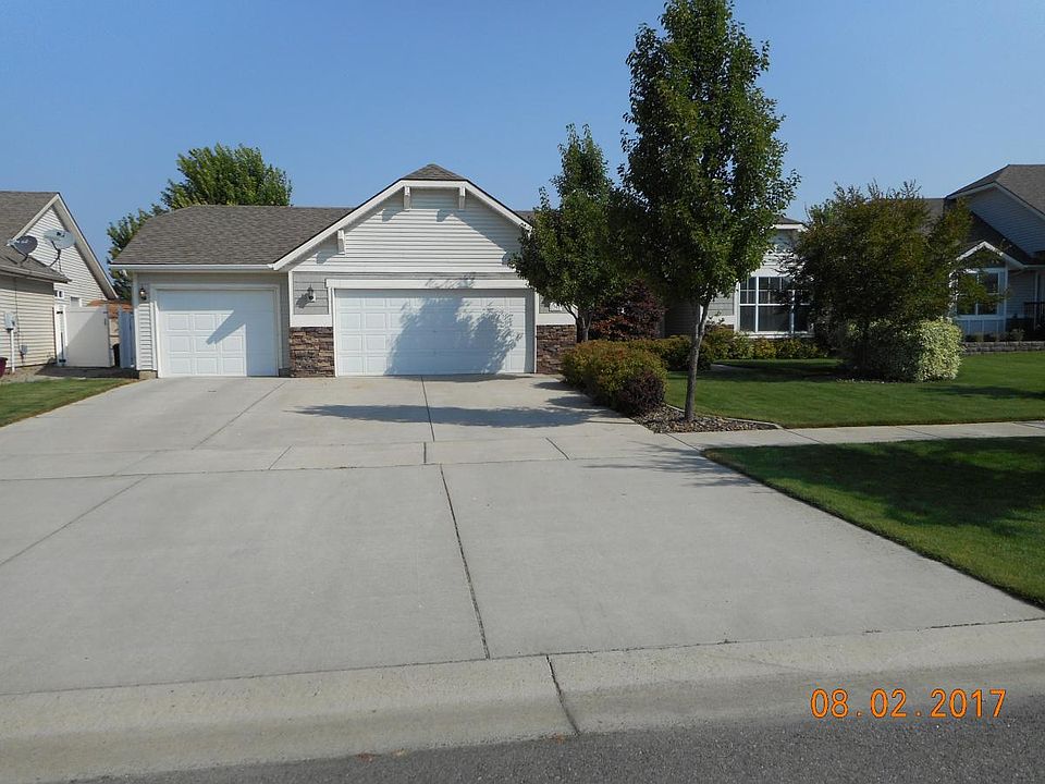 1st image of 1548 E Bobwhite Ln