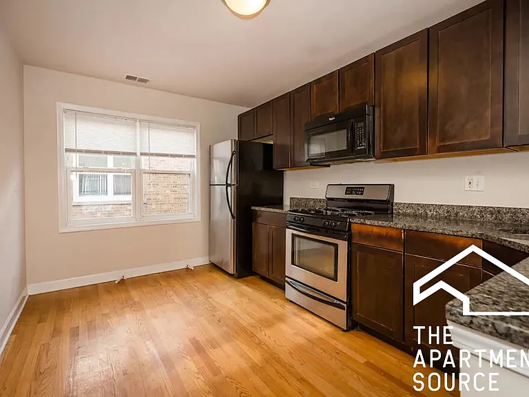6443 N Damen Ave #3W — Photo 1