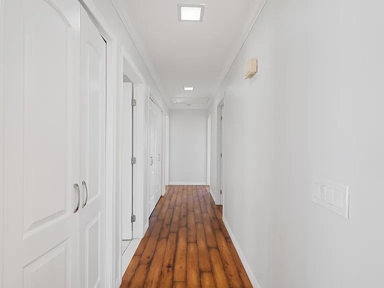 2525 Indianapolis Ave — Photo 11