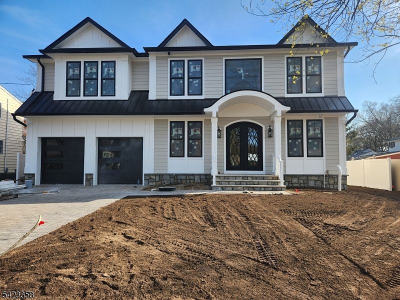 1st image of 86 Azalea St