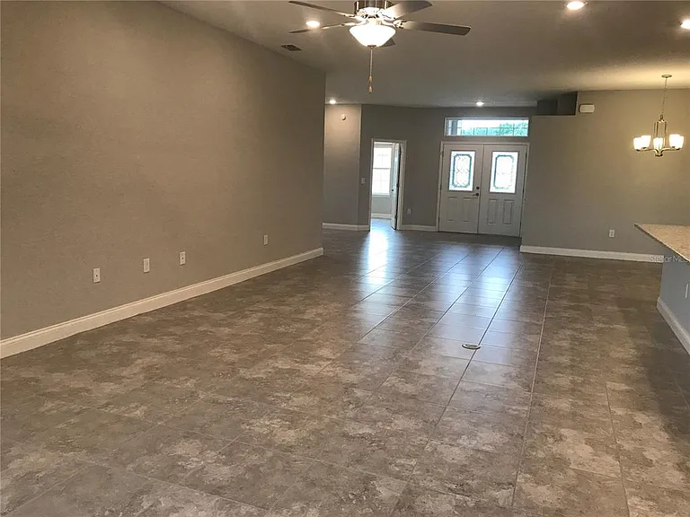 1437 Cypress View Ln — Photo 9