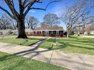 999 Colonial Rd, Memphis, TN 38117