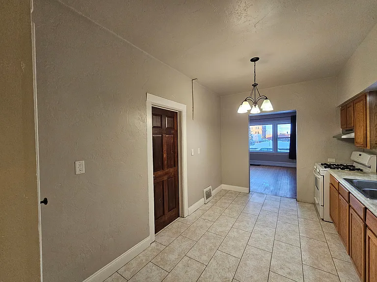 1114 Pine St #1114 — Photo 2